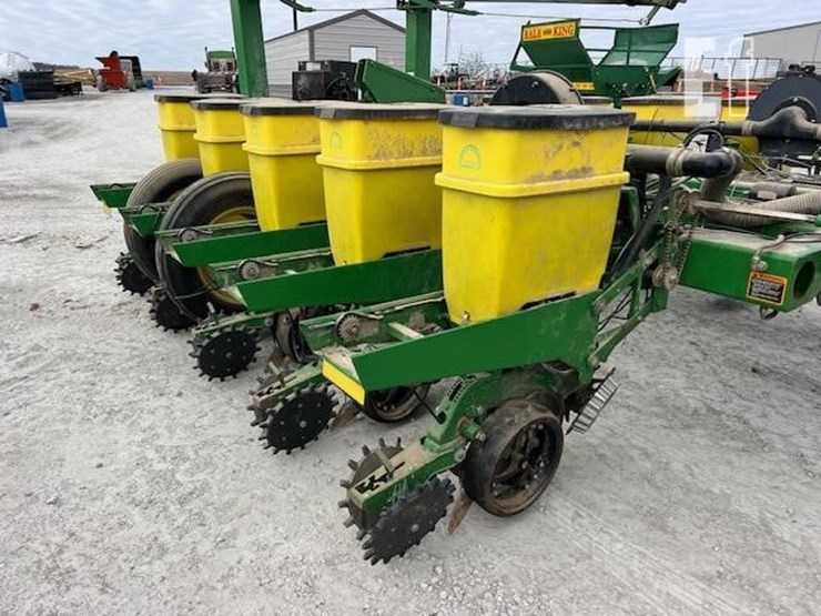 john-deere-1770-image-36
