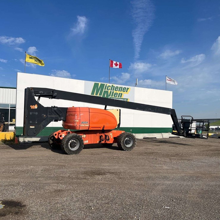 JLG 800A