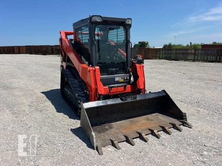2024-kubota-svl75-3-image-10