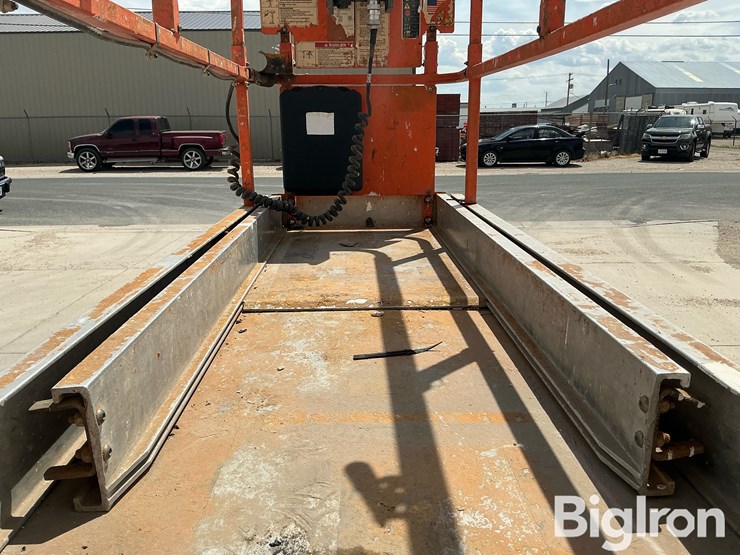 2006-jlg-2630es-image-16