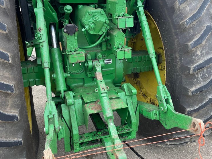 john-deere-4640-image-10