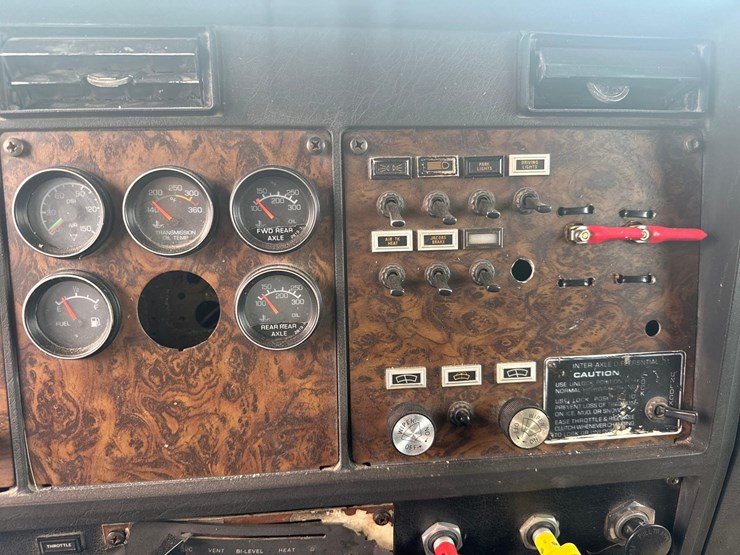 1987-kenworth-t600-image-38