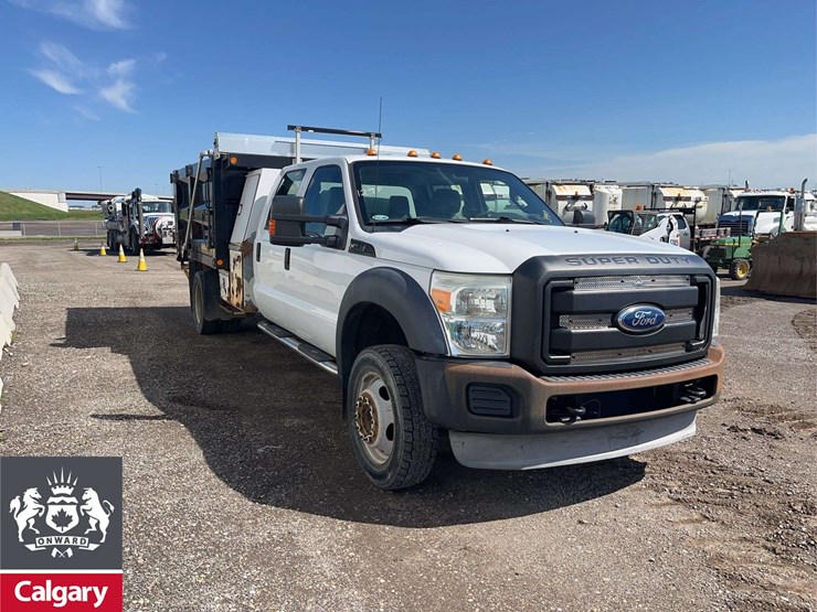 2011-ford-f550-image-19