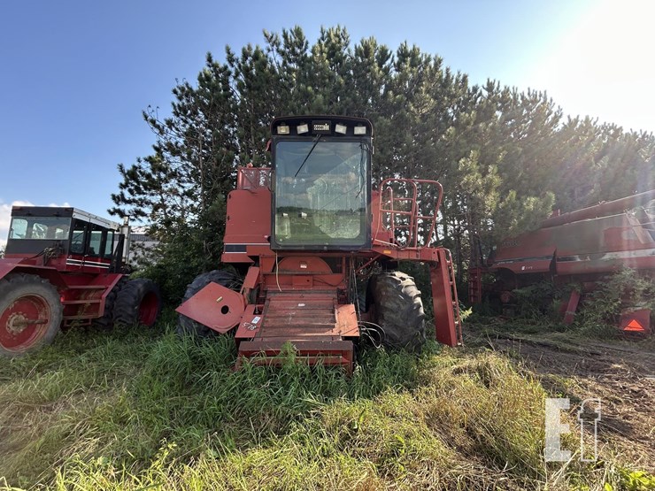 case-ih-1680-image-5
