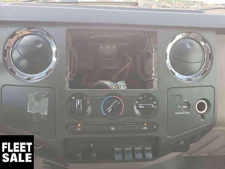 2009-ford-f350-image-12
