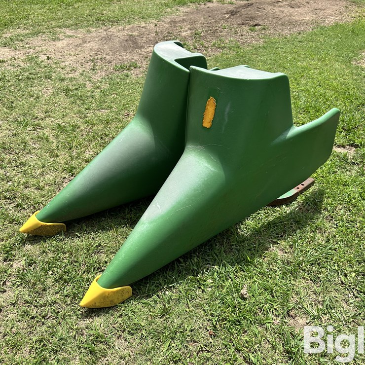 JOHN DEERE 2