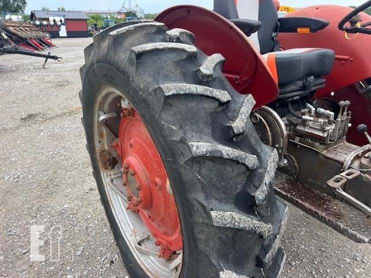 massey-ferguson-65-image-14