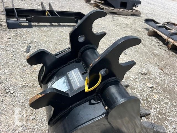 john-deere-18-image-9