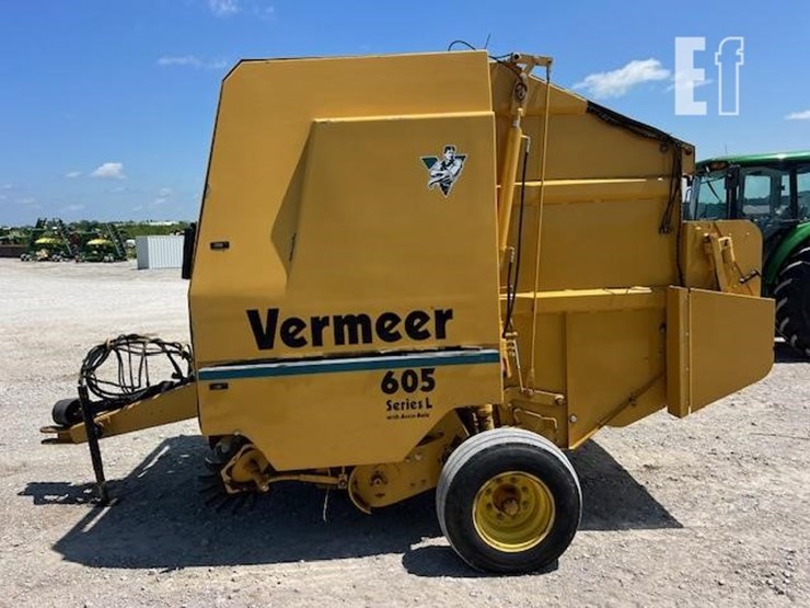 1999-vermeer-605l-image-3