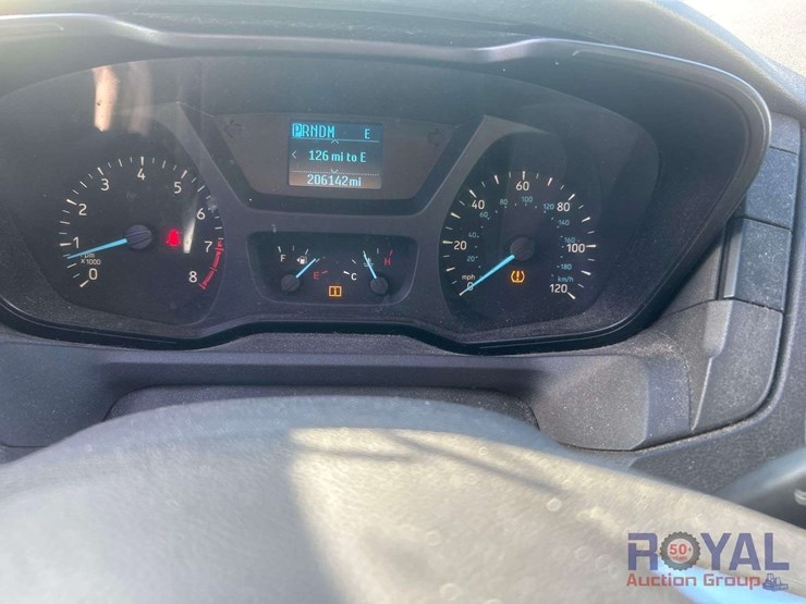 2017-ford-transit-image-12