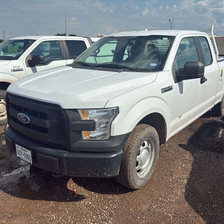 2015 FORD F150 LARIAT