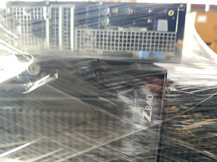 pallet-of--z840-workstation-and-computers-image-2