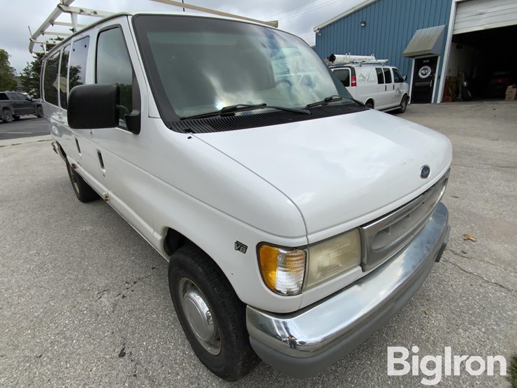 1999-ford-e350-image-16