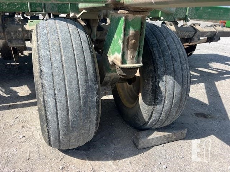 1993-john-deere-750-image-13