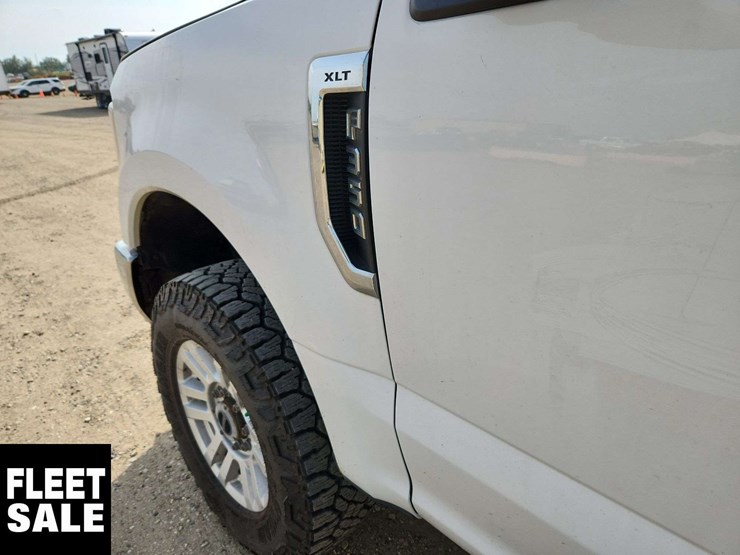 2019-ford-f350-image-27