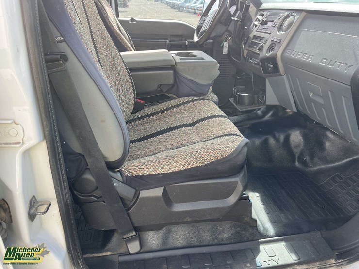 2012-ford-f350-image-15