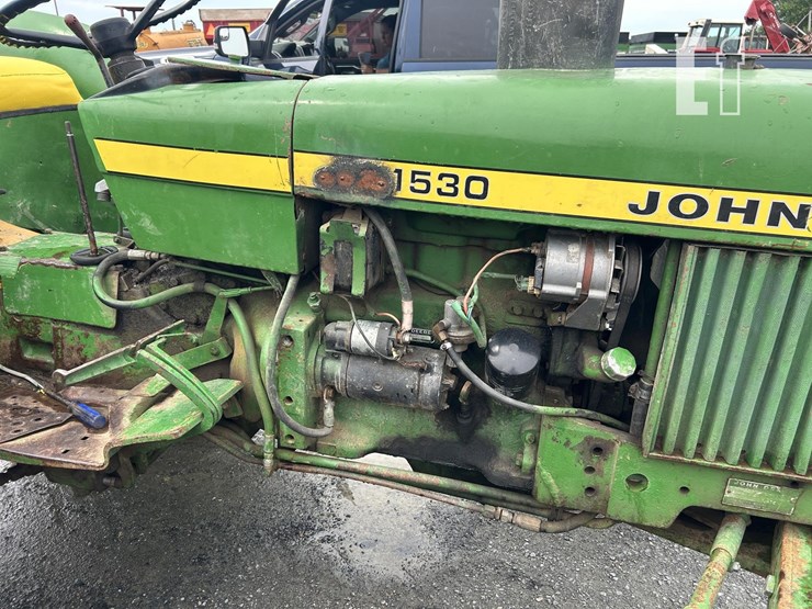1974-john-deere-1530-image-3