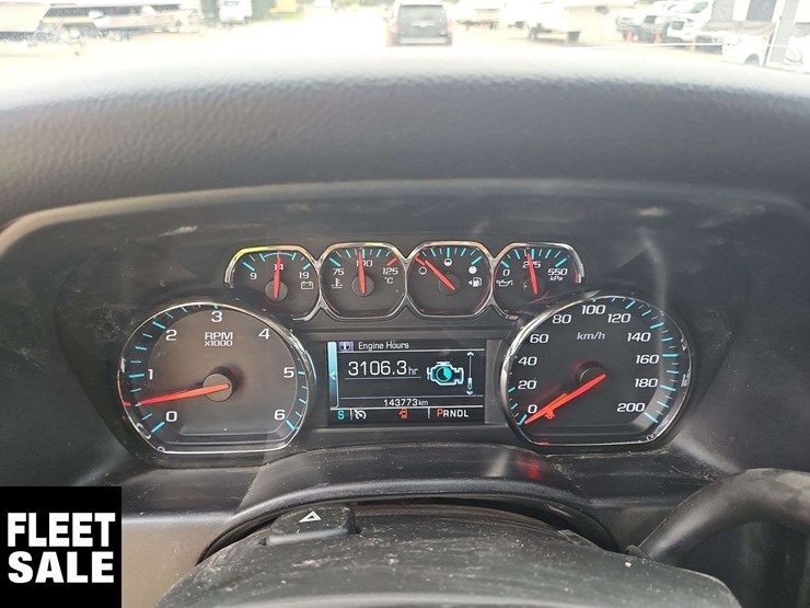 2019-chevrolet-silverado-1500-image-9