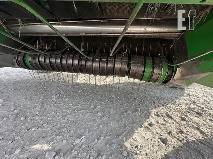 john-deere-566-image-11