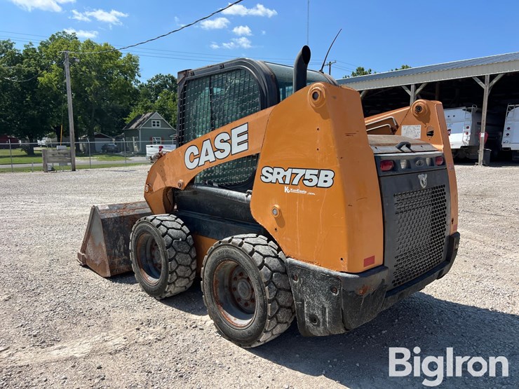 2020-case-sr175b-image-7