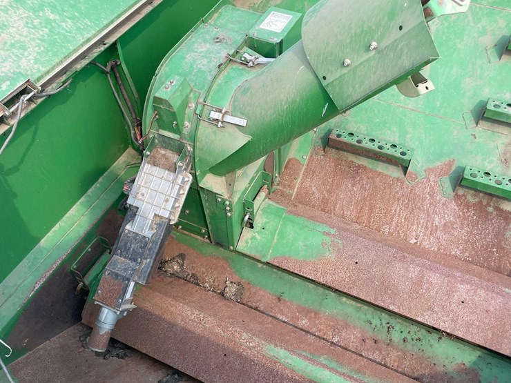 john-deere-9560-sts-image-104