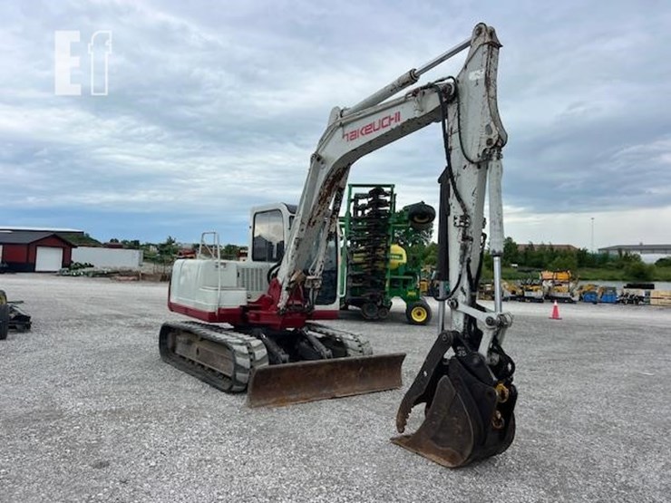 takeuchi-tb175-image-10