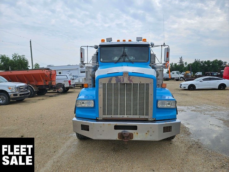 2000-kenworth-t800-image-2