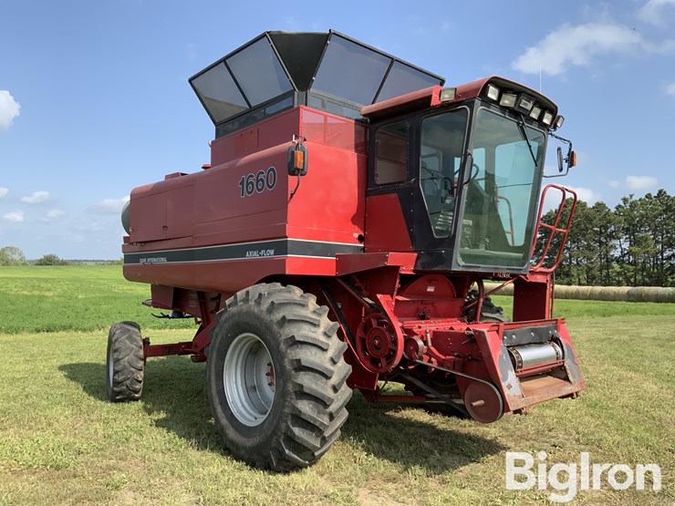 1989-case-ih-1660-image-3