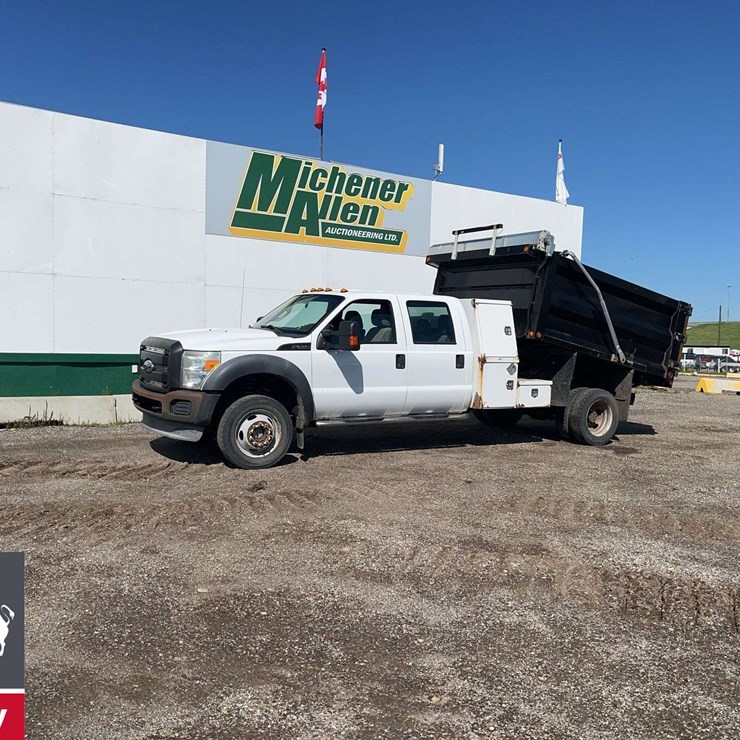 2011 FORD F550