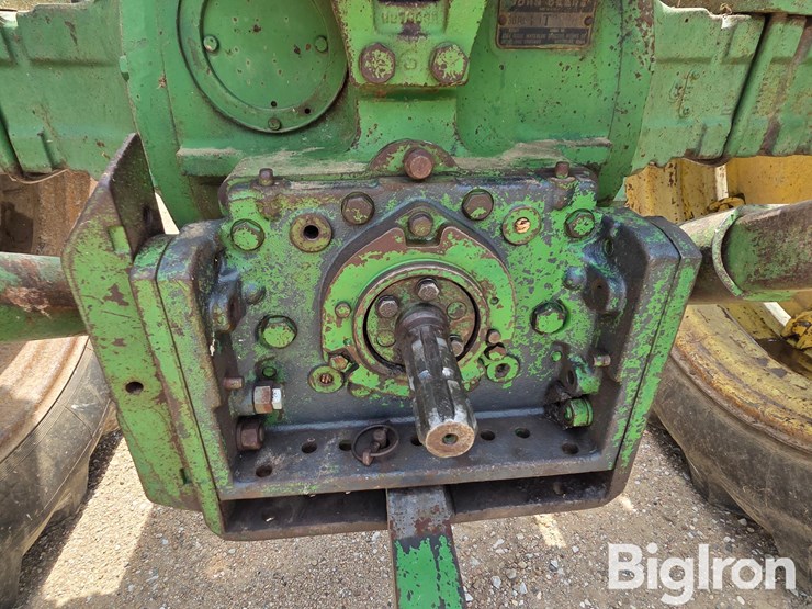 1962-john-deere-3010-image-11