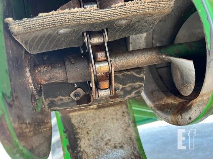 1988-john-deere-8820-titan-ii-image-28
