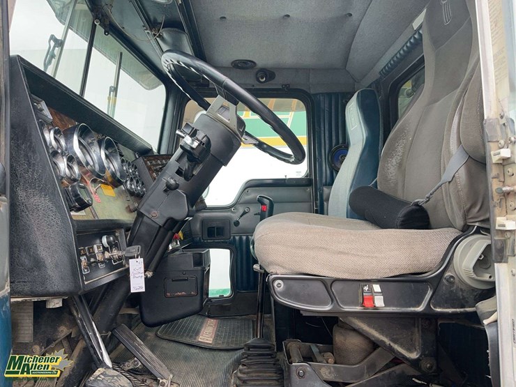 1997-kenworth-t800-image-7