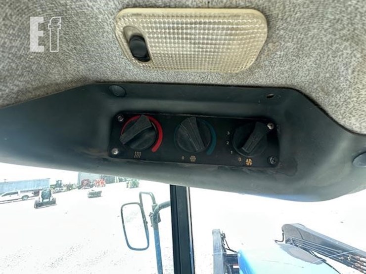 2008-new-holland-t5050-image-34