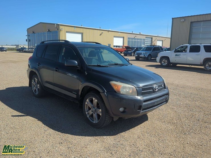 2008-toyota-rav4-image-2