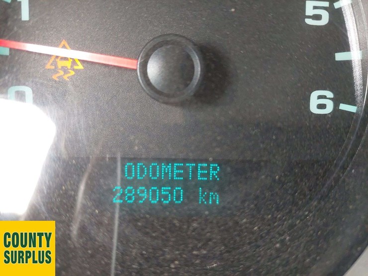 2011-chevrolet-silverado-2500hd-image-7