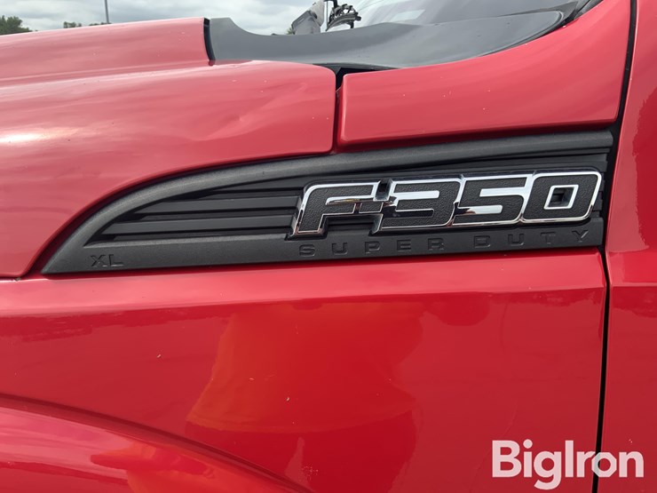 2015-ford-f350-xl-image-14