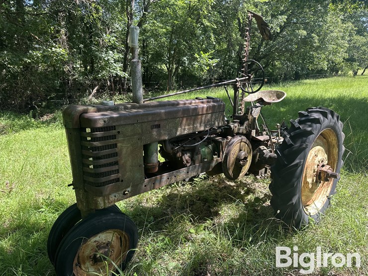 john-deere-h-image-1