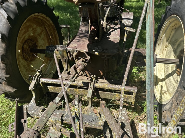 john-deere-h-image-12