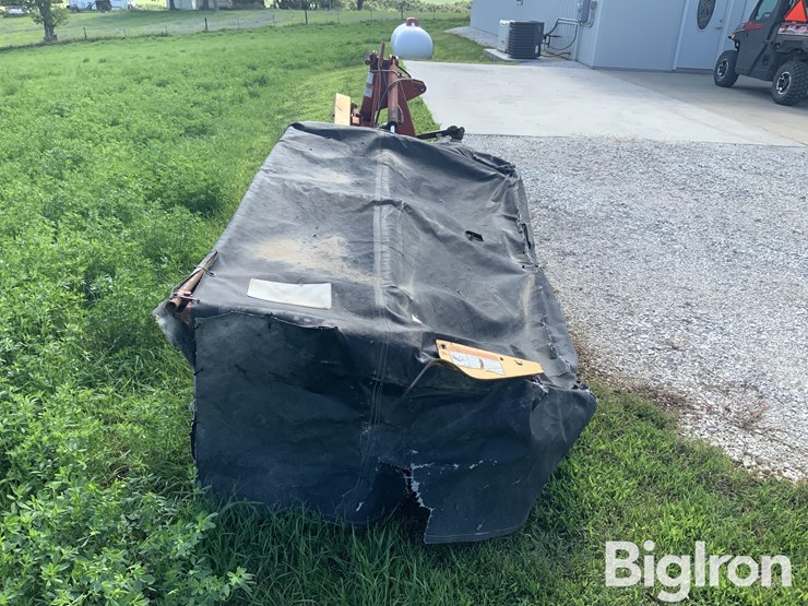 new-holland-617-image-4