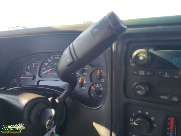 2007-chevrolet-silverado-2500hd-image-11