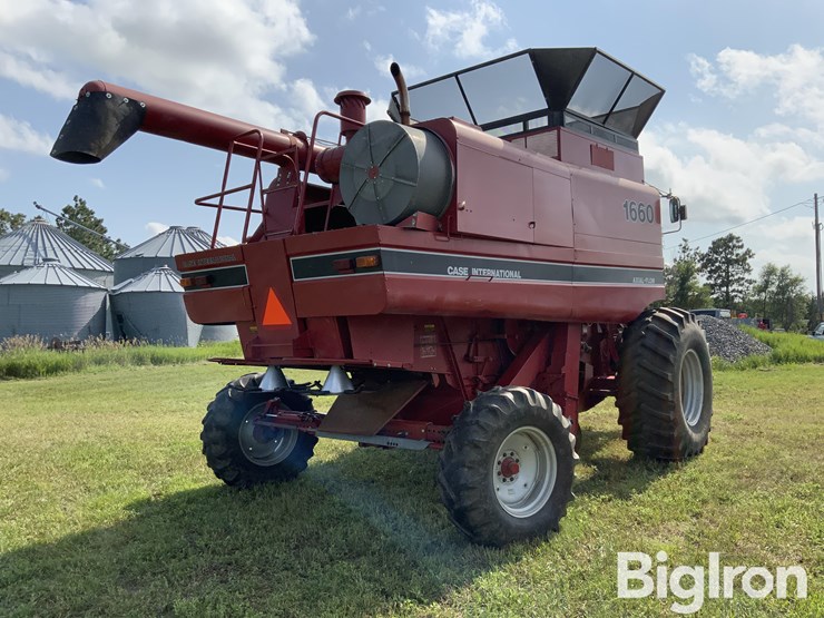 1989-case-ih-1660-image-5