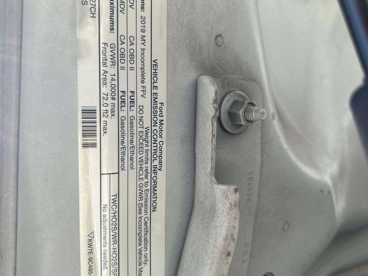 2019-ford-f350-image-10