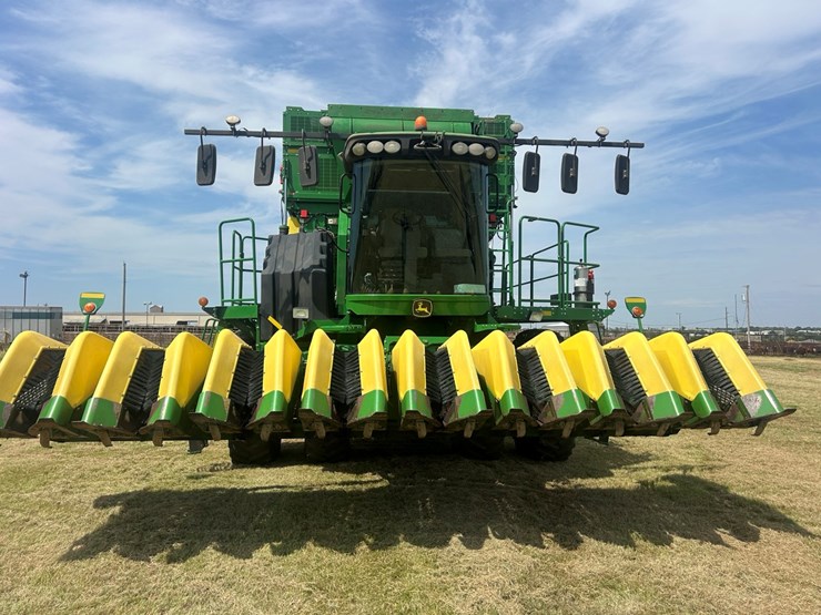 2016-john-deere-cs690-image-17