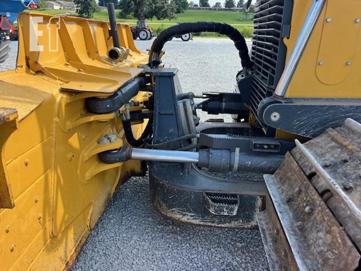 2021-deere-850l-wlt-image-36