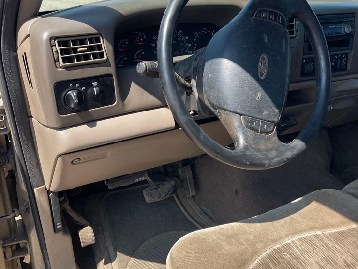 1999-ford-f250-image-32
