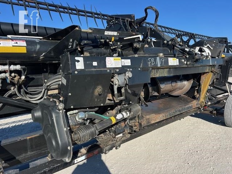 2010-case-ih-2162-image-11