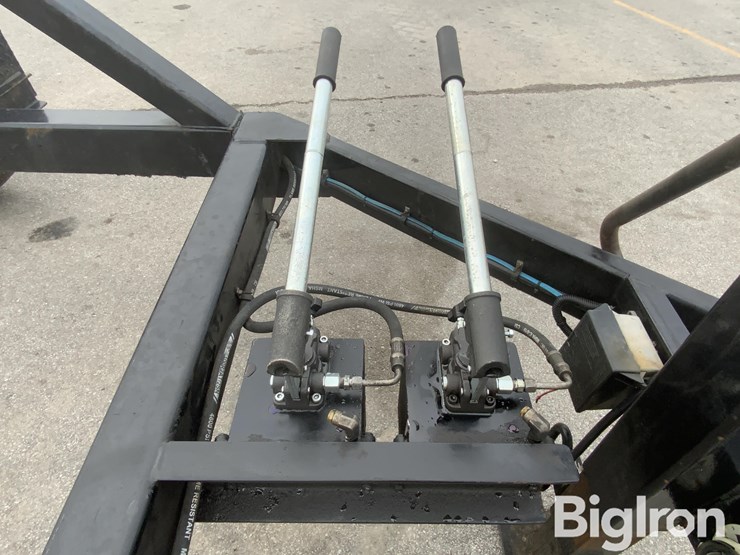 2021-lucon-custom-heavy-haul-rth-60-s/a-hydraulic-reel-trailer-image-14