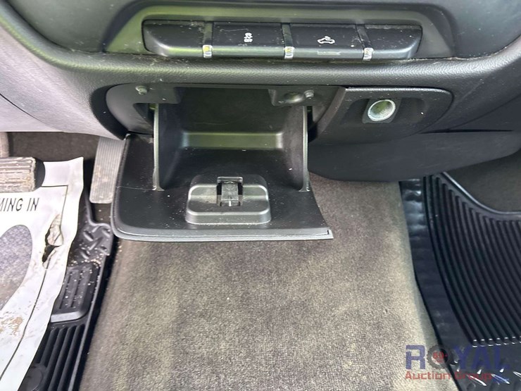 2016-chevrolet-silverado-1500-image-15