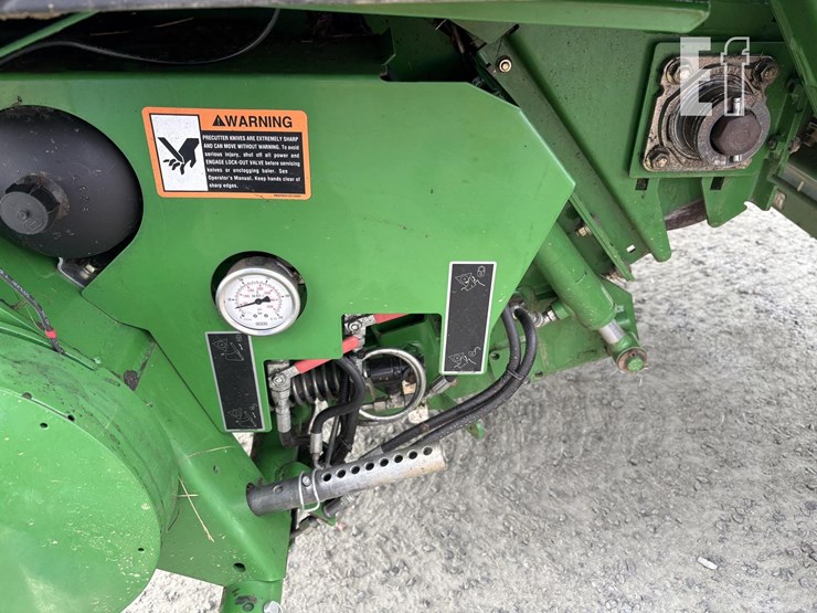 john-deere-854-image-14
