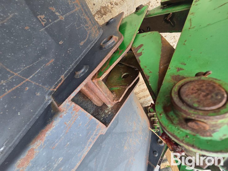 john-deere-740-image-11